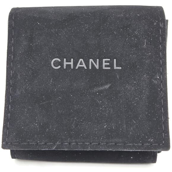 Chanel CC Logo Shaped Brooch Pin Rhinstone Crystal Details Jewelry Silver Tone - Picture 5 of 12
